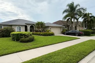 4910 Flagstone Dr, Sarasota, FL 34238 - Photo 2