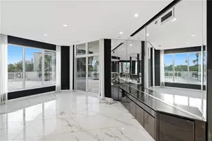 340 S Palm Ave, Sarasota, FL 34236 - Photo 22