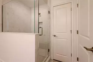 3023 Bermuda Sloop Cir, Ruskin, FL 33570 - Photo 32