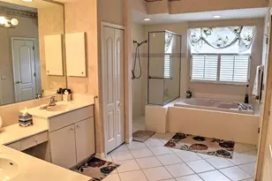 5113 Far Oak Cir, Sarasota, FL 34238 - Photo 16