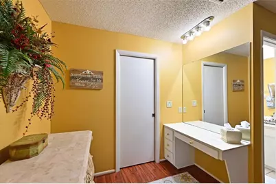 811 Alderwood Way, Sarasota, FL 34243 - Photo 18