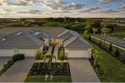 18808 Indian Rock Place, Lakewood Ranch, FL 34211 - Photo 4