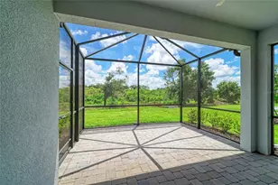 18808 Indian Rock Pl, Lakewood Ranch, FL 34211 - Photo 2