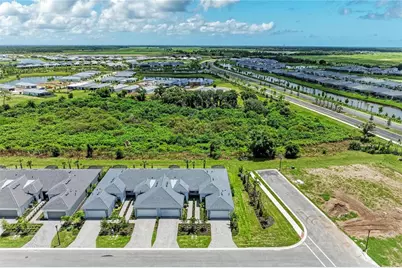18808 Indian Rock Place, Lakewood Ranch, FL 34211 - Photo 8