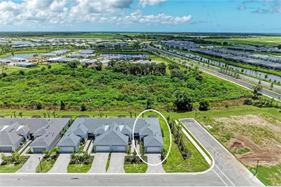 18808 Indian Rock Place, Lakewood Ranch, FL 34211 - Photo 8