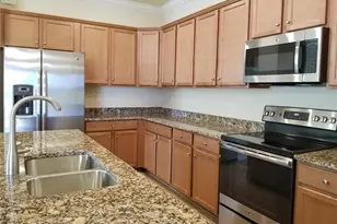 12324 Canavese Ln, Venice, FL 34293 - Photo 8