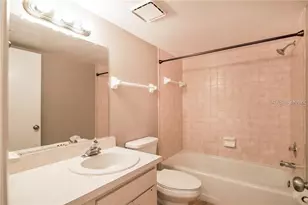 2415 Bayshore Gardens Pkwy, Bradenton, FL 34207 - Photo 16