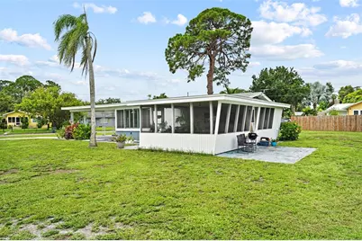 2237 2nd Avenue E, Bradenton, FL 34208 - Photo 8
