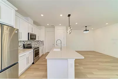 10455 Wet Marsh Cove, Parrish, FL 34219 - Photo 12