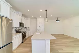 10455 Wet Marsh Cv, Parrish, FL 34219 - Photo 12