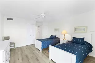 3240 Gulf of Mexico Dr, Longboat Key, FL 34228 - Photo 20