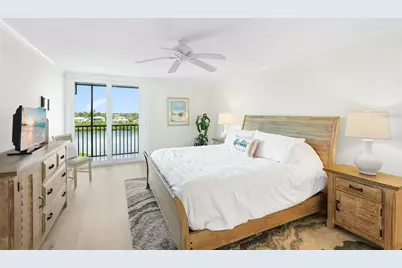 3240 Gulf Of Mexico Drive #B504, Longboat Key, FL 34228 - Photo 14