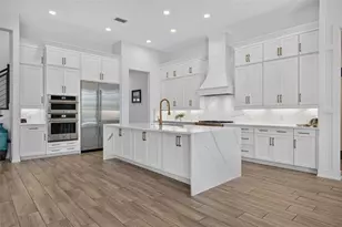 8207 Nevis Run, Lakewood Ranch, FL 34202 - Photo 12