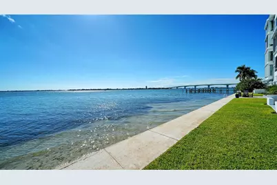 400 Golden Gate Point #22, Sarasota, FL 34236 - Photo 38
