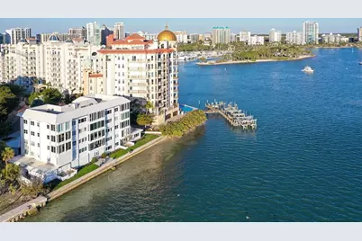 400 Golden Gate Point #22, Sarasota, FL 34236 - Photo 34