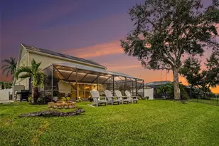 7124 34th St E, Sarasota, FL 34243 - Photo 30