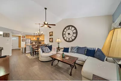 3401 54th Drive W #202, Bradenton, FL 34210 - Photo 4