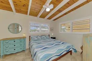 6006 Midnight Pass Rd, Sarasota, FL 34242 - Photo 20