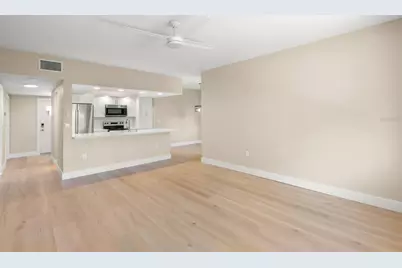 5823 Tidewood Avenue #19, Sarasota, FL 34231 - Photo 4