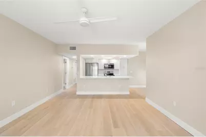 5823 Tidewood Avenue #19, Sarasota, FL 34231 - Photo 10