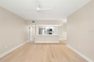 5823 Tidewood Ave, Sarasota, FL 34231 - Photo 10
