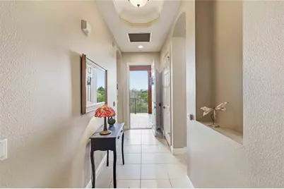 5246 Manorwood Drive #4C, Sarasota, FL 34235 - Photo 2