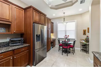 5246 Manorwood Drive #4C, Sarasota, FL 34235 - Photo 8