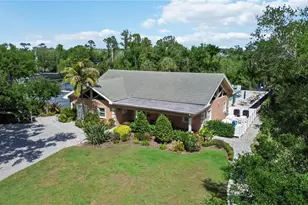 5246 Manorwood Dr, Sarasota, FL 34235 - Photo 22