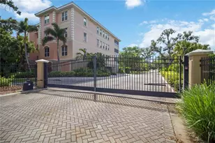 5246 Manorwood Dr, Sarasota, FL 34235 - Photo 20