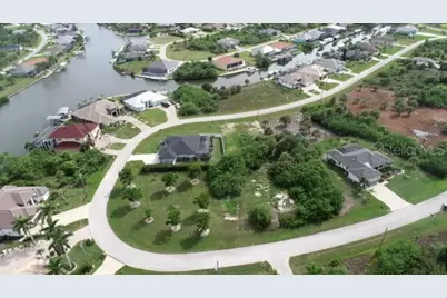 15157 Leipzig Circle, Port Charlotte, FL 33981 - Photo 8