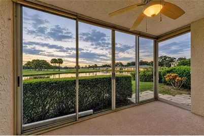 6999 W Country Club Drive N #123, Sarasota, FL 34243 - Photo 2