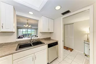 6999 W Country Club Dr N, Sarasota, FL 34243 - Photo 12