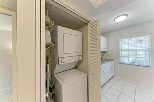 6999 W Country Club Dr N, Sarasota, FL 34243 - Photo 16