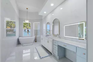 216 Bird Key Dr, Sarasota, FL 34236 - Photo 30