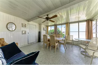 4924 Oakland Hills Avenue, Sarasota, FL 34234 - Photo 32