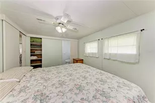 4924 Oakland Hills Ave, Sarasota, FL 34234 - Photo 22