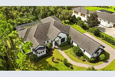 21724 Deer Pointe Crossing, Bradenton, FL 34202 - Photo 2