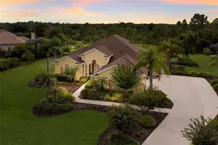 23327 Red Robin Pl, Bradenton, FL 34202 - Photo 2