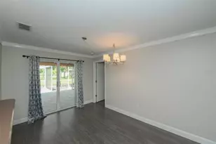 1625 Bay Hill Cir, Sarasota, FL 34232 - Photo 32