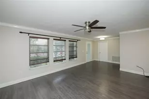 1625 Bay Hill Cir, Sarasota, FL 34232 - Photo 8