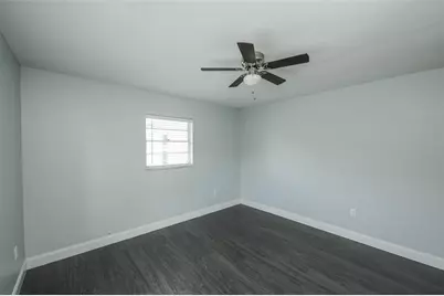 1625 Bay Hill Circle, Sarasota, FL 34232 - Photo 26