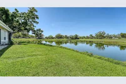 4060 Penshurst Park, Sarasota, FL 34235 - Photo 18
