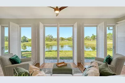 4060 Penshurst Park, Sarasota, FL 34235 - Photo 4