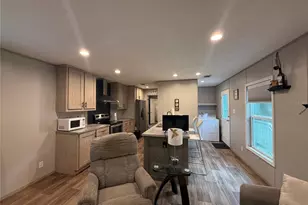 10305 Revell Rd, Parrish, FL 34219 - Photo 4