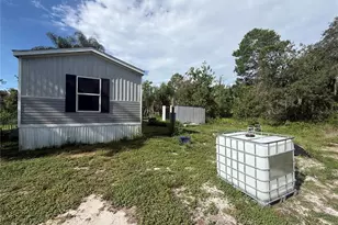 10305 Revell Rd, Parrish, FL 34219 - Photo 4