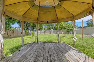 2522 Stratford Dr, Sarasota, FL 34232 - Photo 40