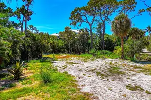 7233 Pine Needle Rd, Sarasota, FL 34242 - Photo 10