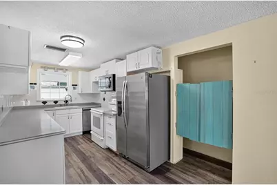 524 Spring Avenue, Anna Maria, FL 34216 - Photo 18