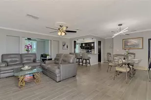 4240 Shamrock Dr, Venice, FL 34293 - Photo 8