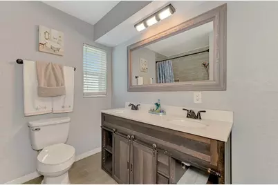 4240 Shamrock Drive, Venice, FL 34293 - Photo 38
